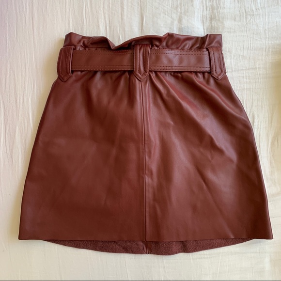 Zara Faux Leather Skirt - Picture 2 of 2
